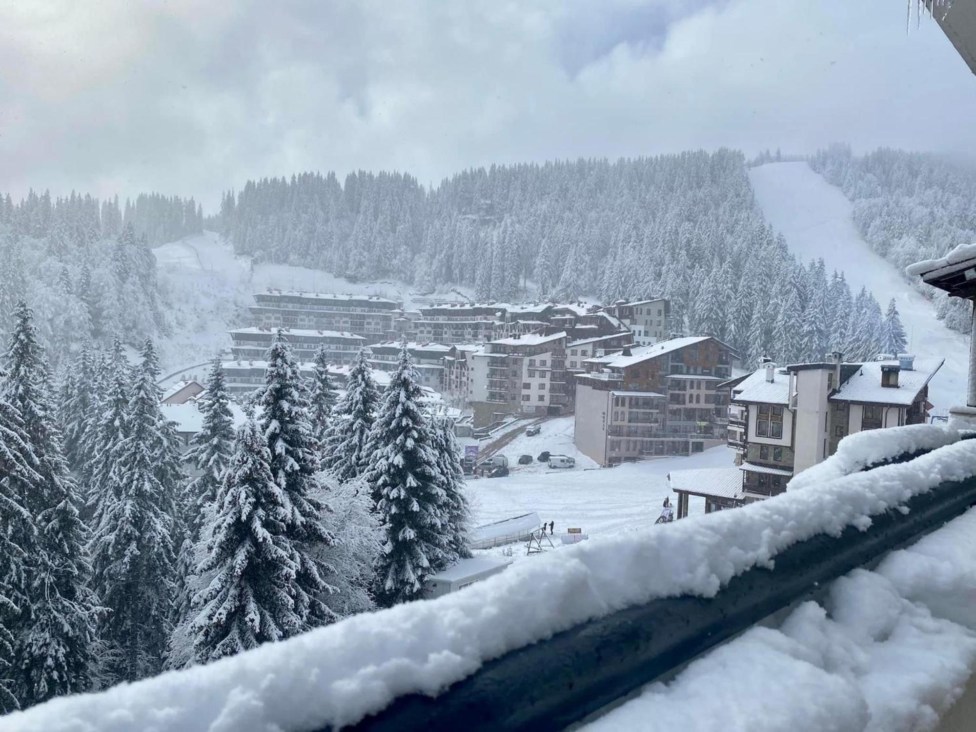 Luxury Aparthotel Studenets Pamporovo Exterior photo